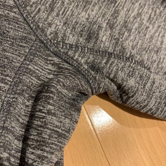 💥2/$30💥 VEUC Joe Fresh Grey speckled full zip Hoodie - size L - Picture 10 of 16
